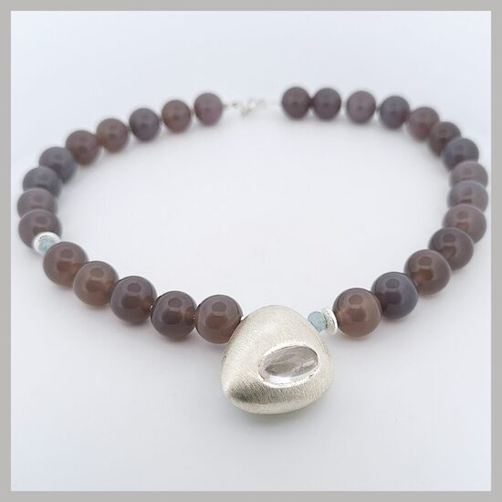 MORGANIĪTS un AKVAMARĪNS